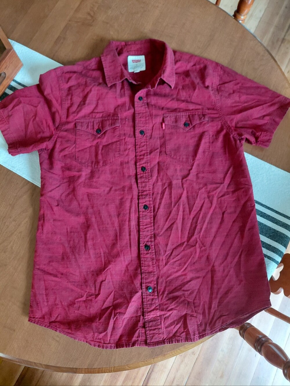 levi's button down